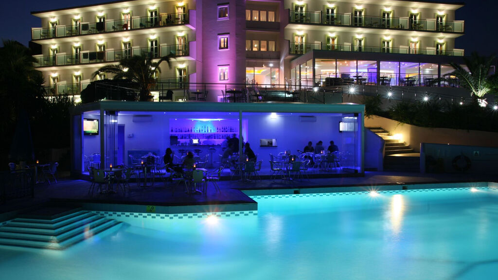 Princessa Riviera Resort