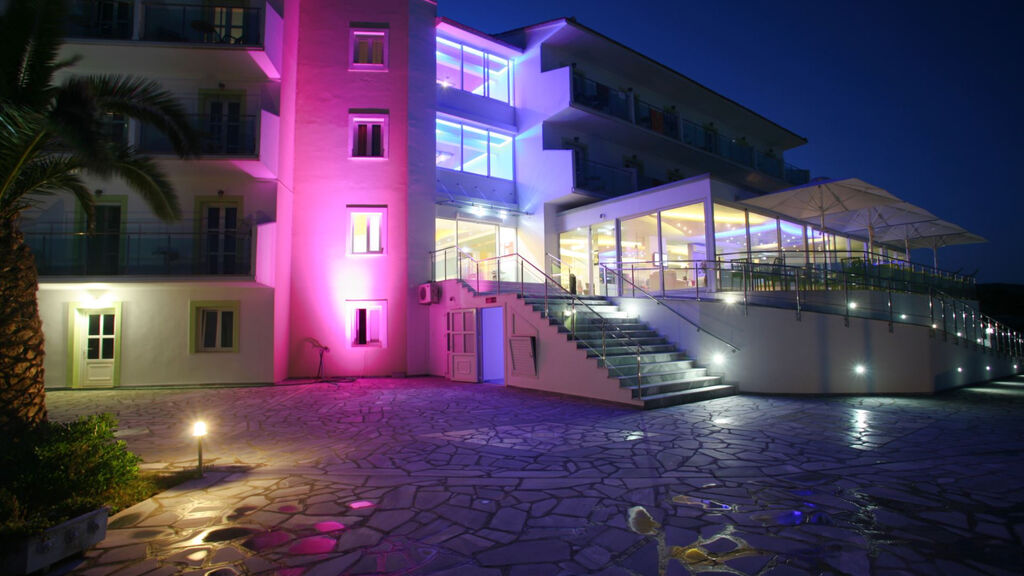 Princessa Riviera Resort