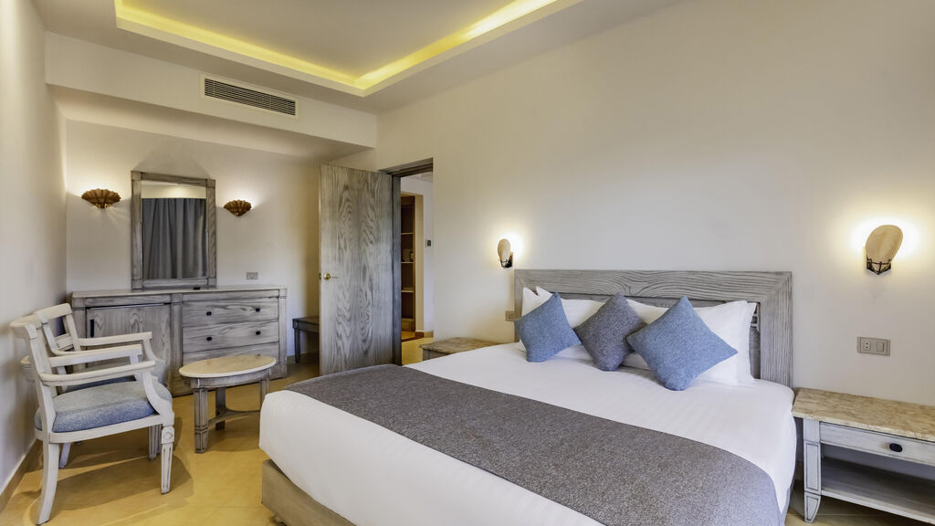 Protels Grand Seas Resort
