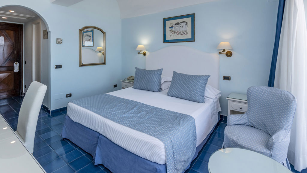 Punta Molino Beach Resort & Spa