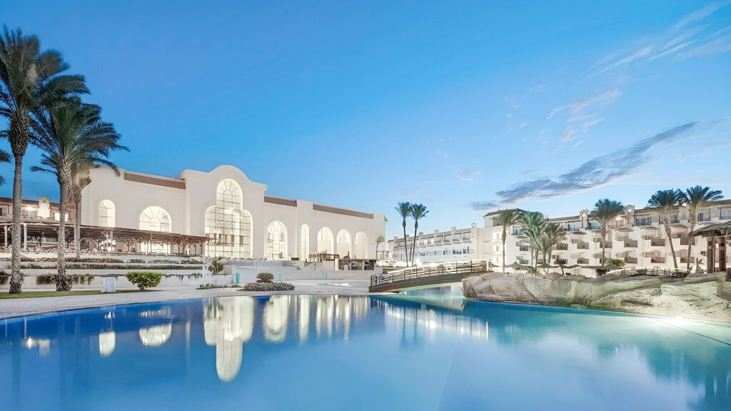 Pyramisa Beach Resort Sahl Hasheesh