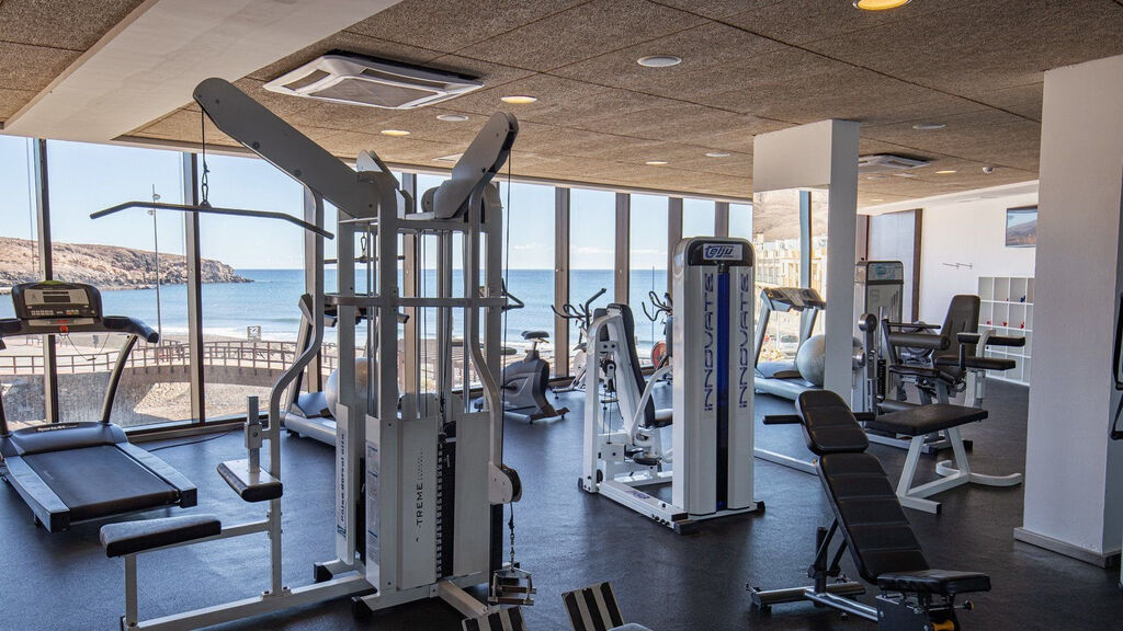 R2 Bahia Playa Design