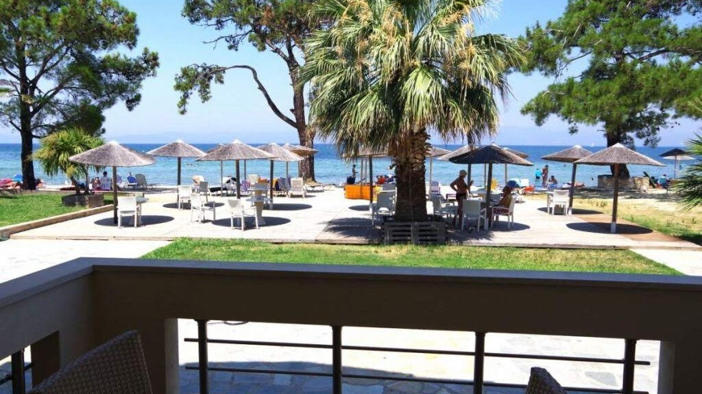 Rachoni Bay