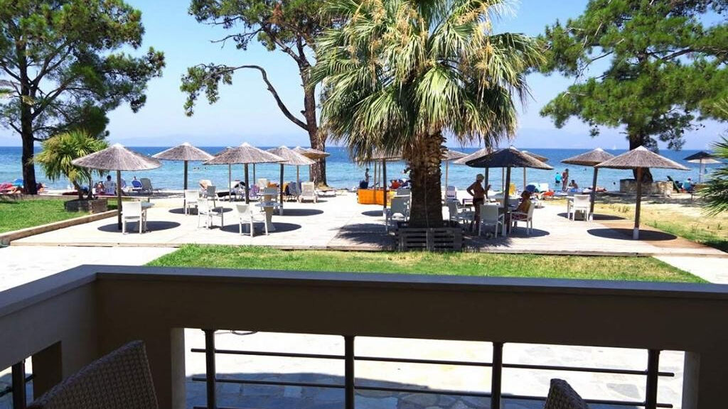 Rachoni Bay