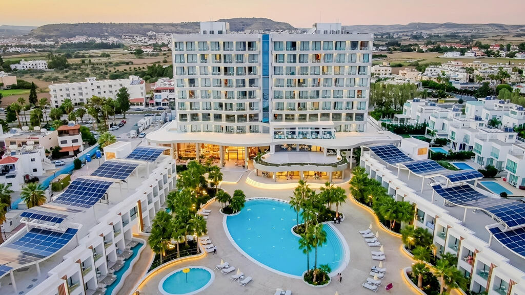 Radisson Beach Resort Larnaca