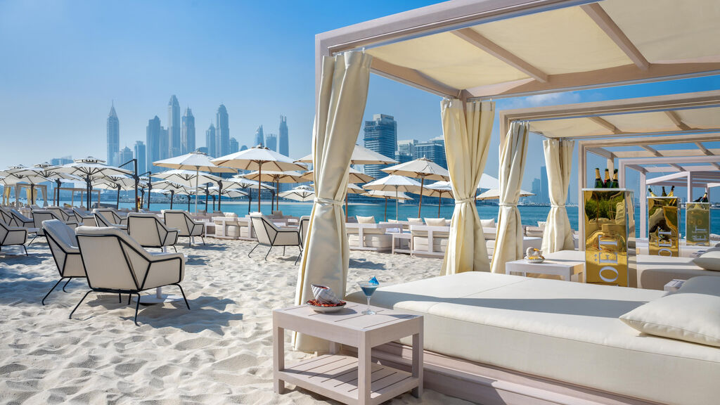 Radisson Beach Resort Palm Jumeirah