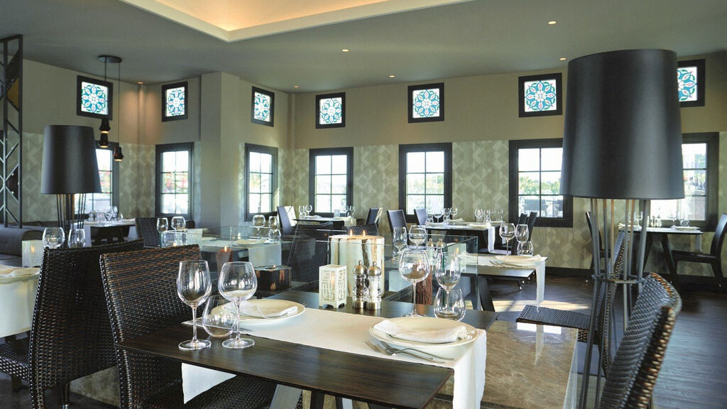 Radisson Beach Resort Palm Jumeirah