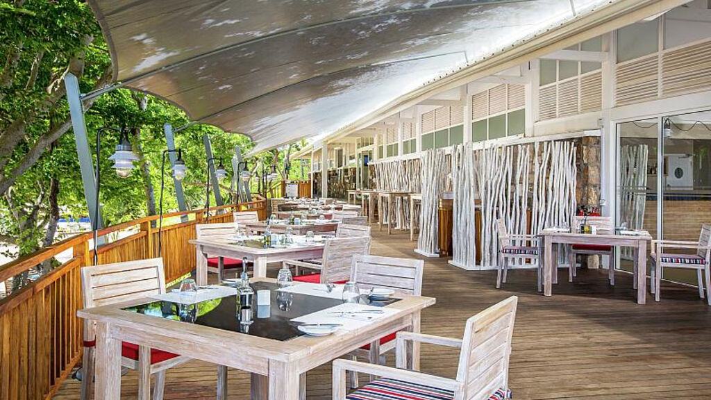 Radisson Blu Azuri Resort & Spa