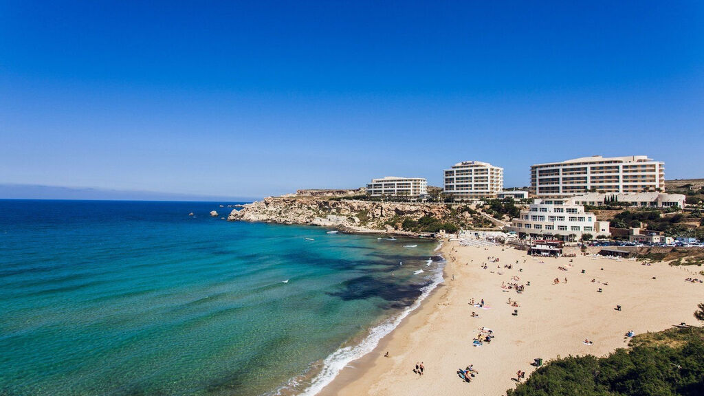 Radisson Blu Golden Sands