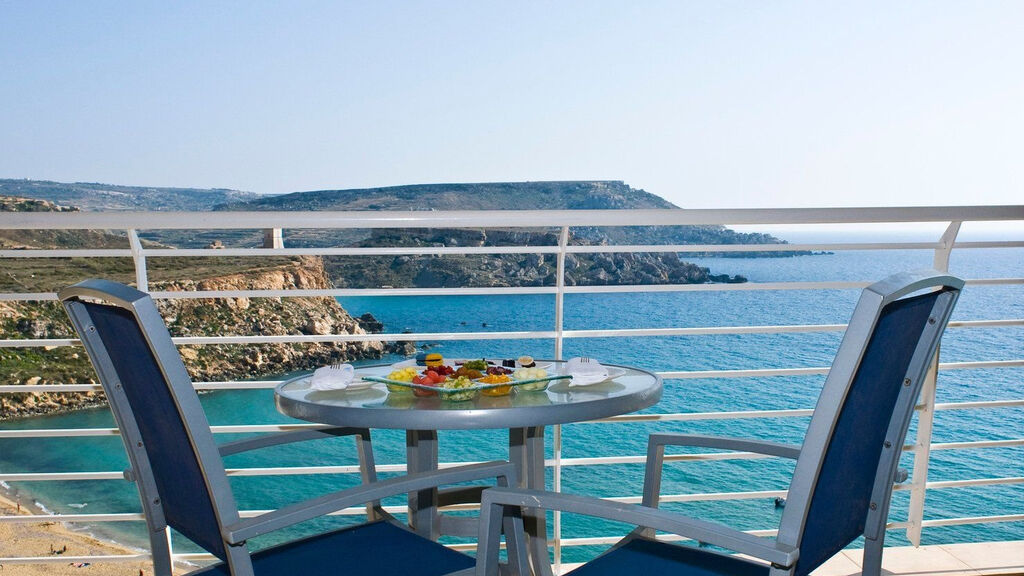 Radisson Blu Golden Sands