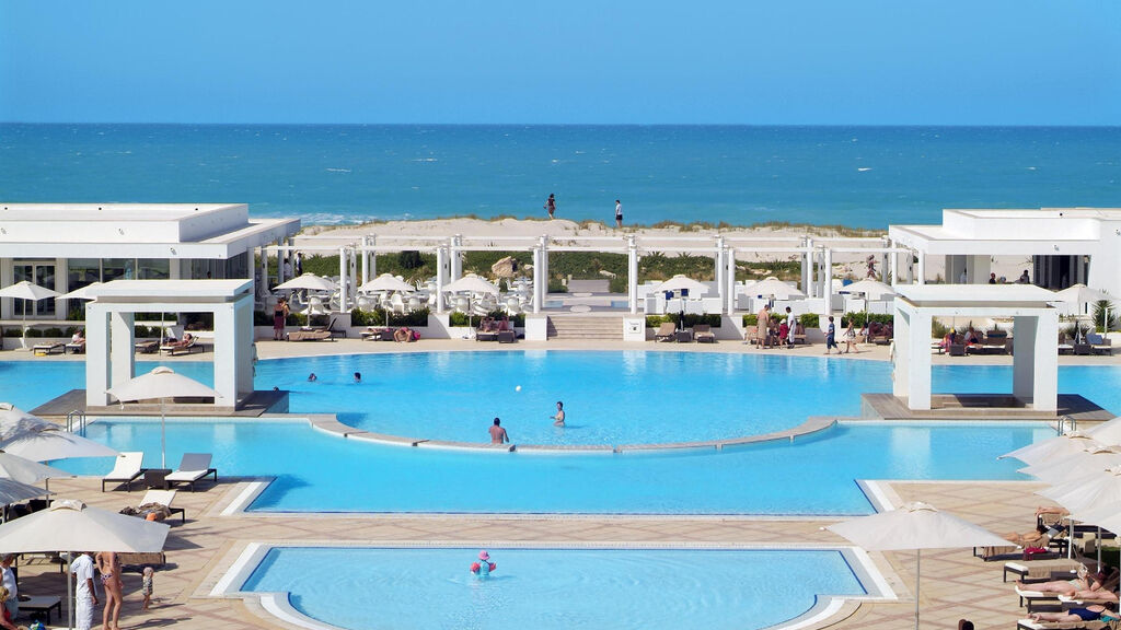 Radisson Blu Palace Resort & Thalasso