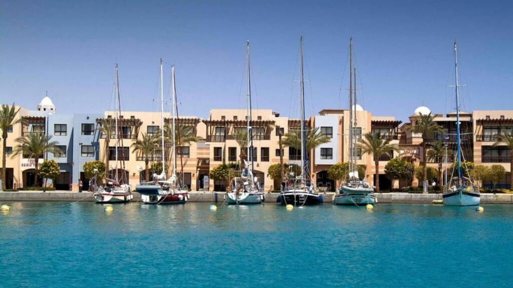 Radisson Marina Resort Port Ghalib