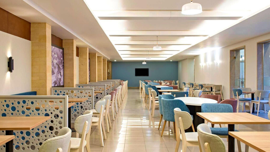 Radisson Marina Resort Port Ghalib