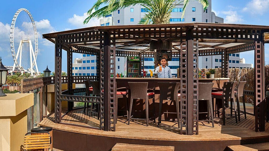Ramada Hotel & Suites By Wyndham JBR