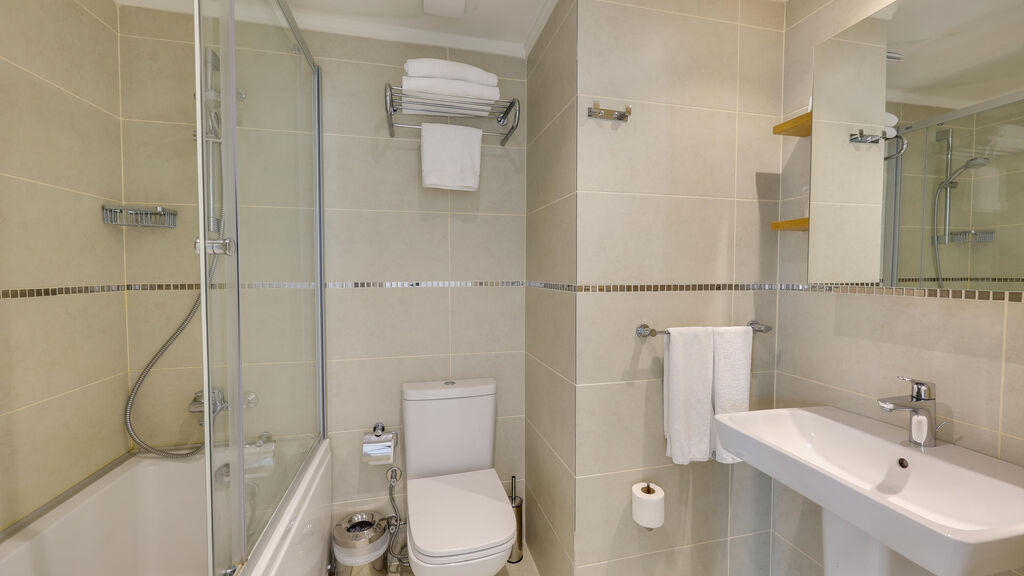 Ramada Hotel & Suites Kusadasi