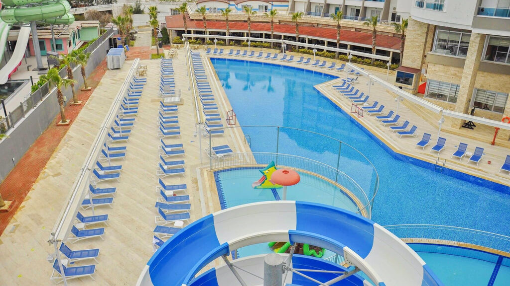 Ramada Resort By Wyndham Side