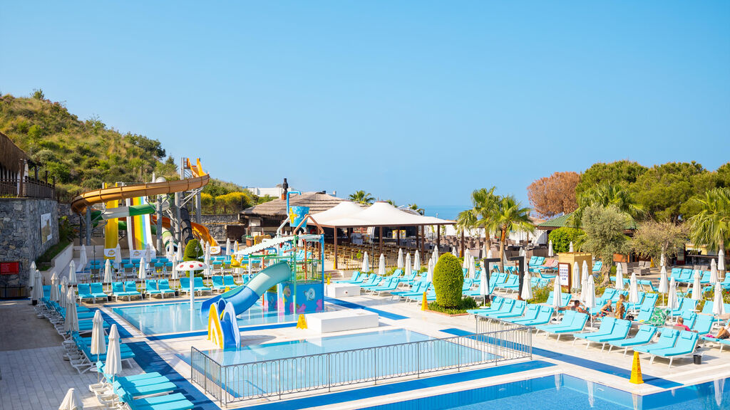 Ramada Resort Kusadasi & Golf