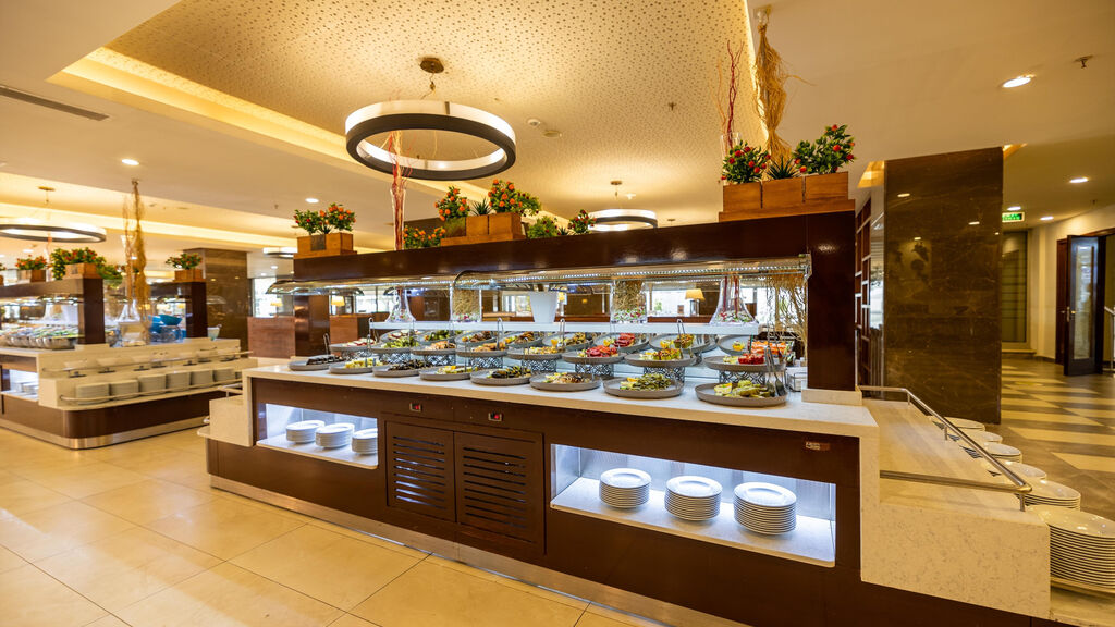 Ramada Resort Kusadasi & Golf