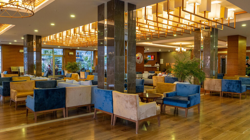 Ramada Resort Kusadasi & Golf