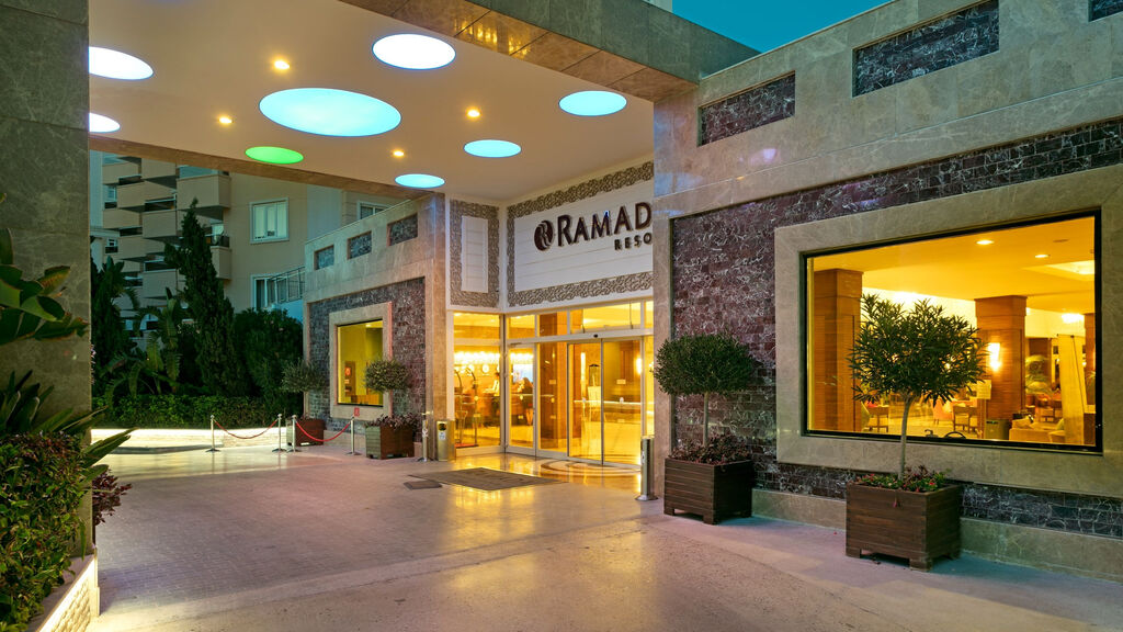 Ramada Resort Lara
