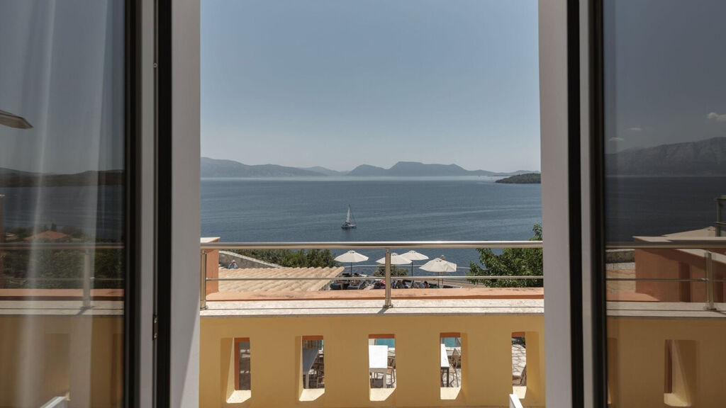 Red Tower Hotel And Suites