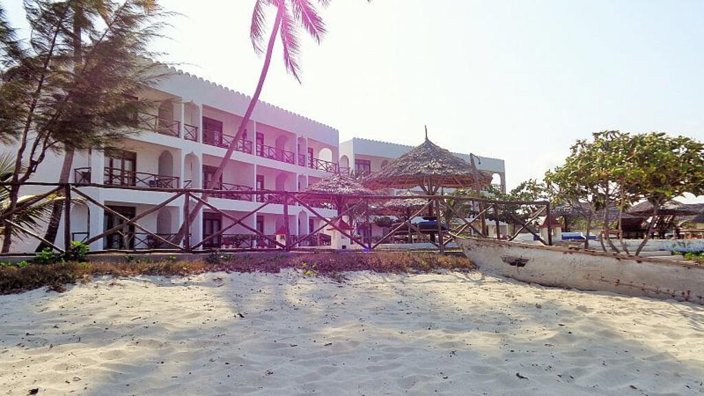 Reef & Beach Resort