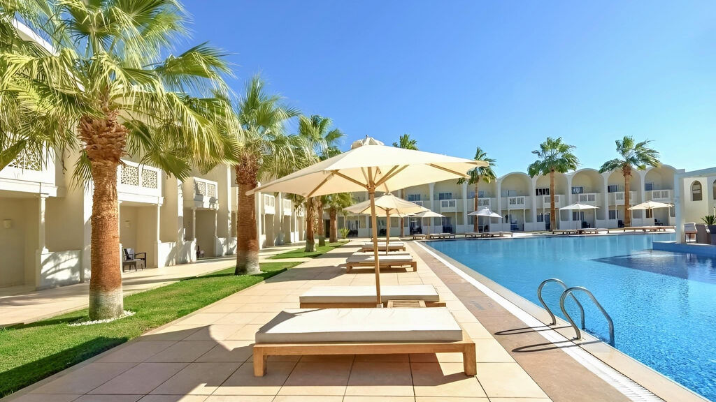 Reef Oasis Beach Resort
