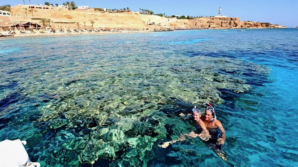 Reef Oasis Beach Resort