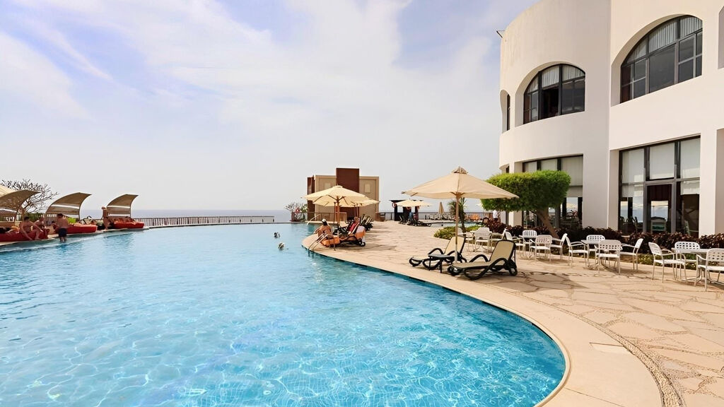 Reef Oasis Blue Bay Resort