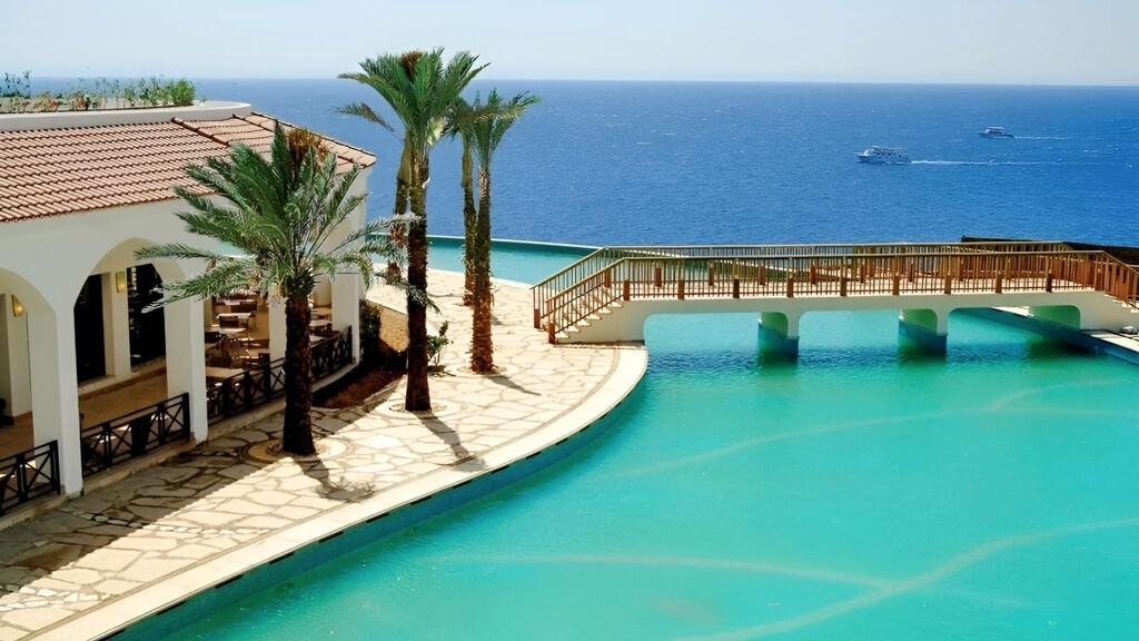 Reef Oasis Blue Bay Resort