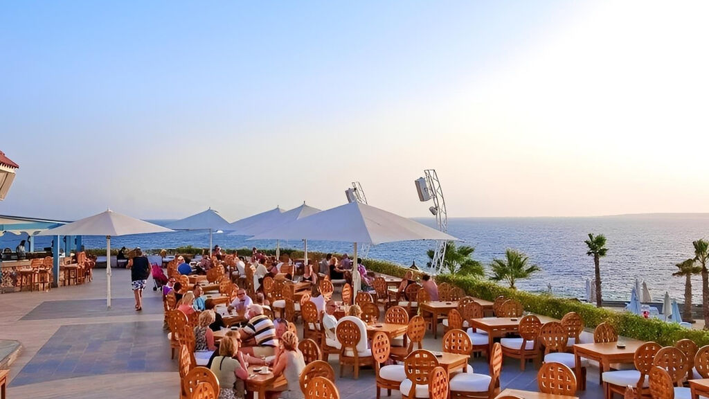 Reef Oasis Blue Bay Resort