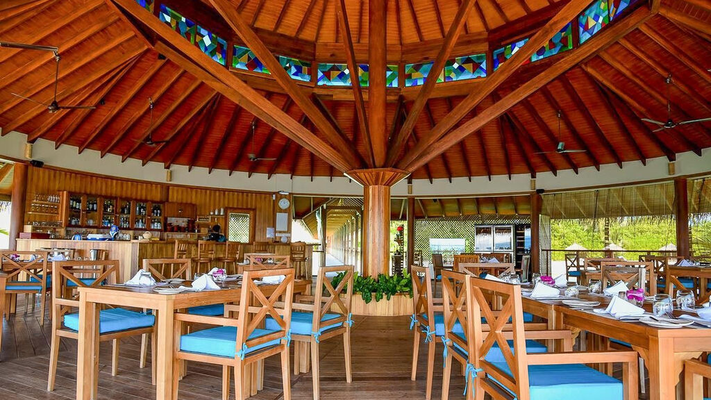 Reethi Faru Resort