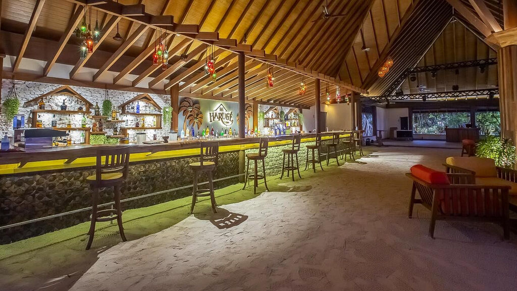 Reethi Faru Resort