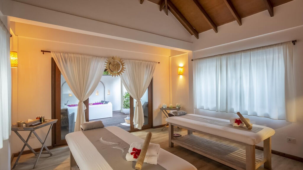 Reethi Faru Resort