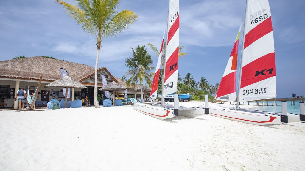 Reethi Faru Resort