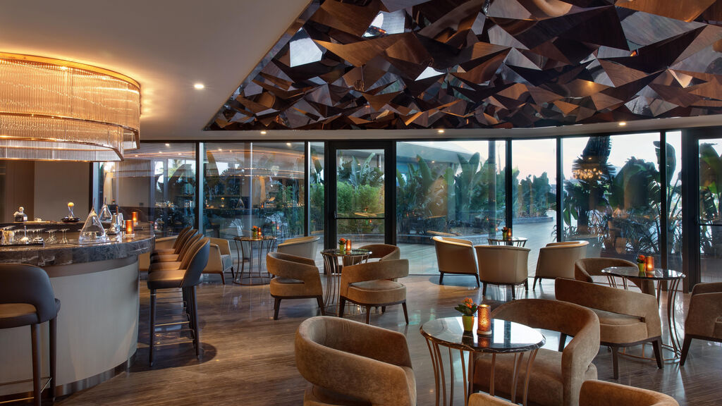 Reges A Luxury Collection Resort & Spa