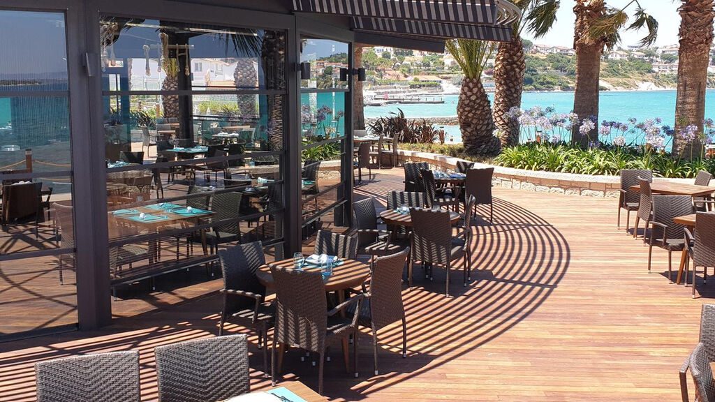 Reges A Luxury Collection Resort & Spa