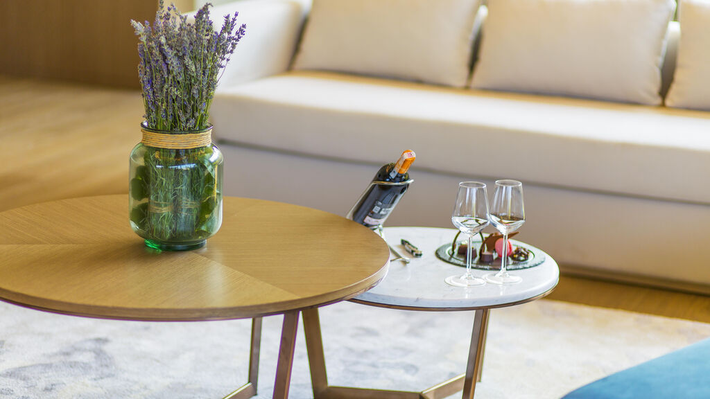 Reges A Luxury Collection Resort & Spa