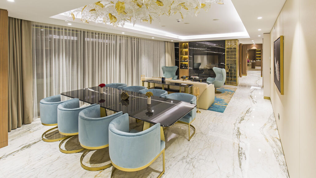 Reges A Luxury Collection Resort & Spa