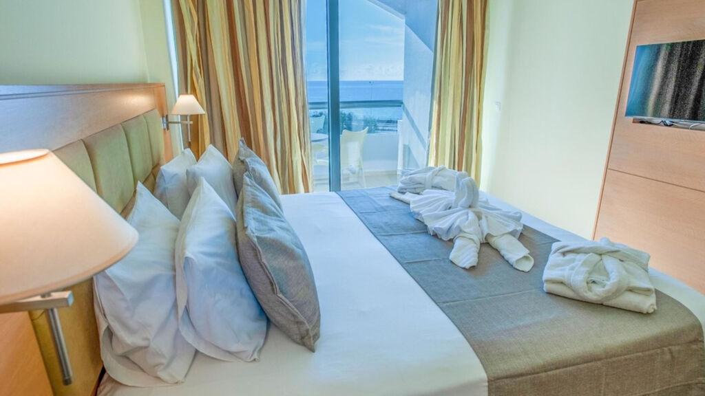 Rhodos Horizon Marina