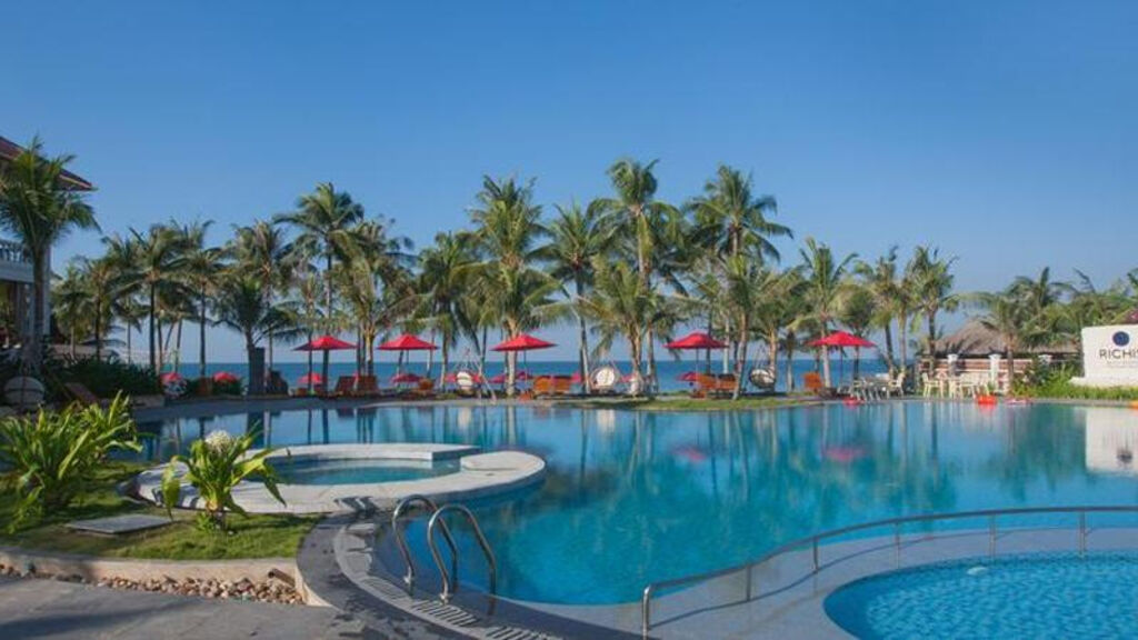 Richis Beach Resort
