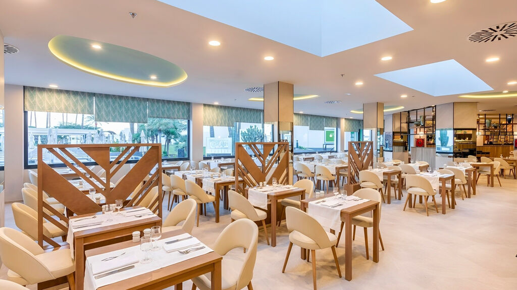 Riu Paraiso Lanzarote Resort