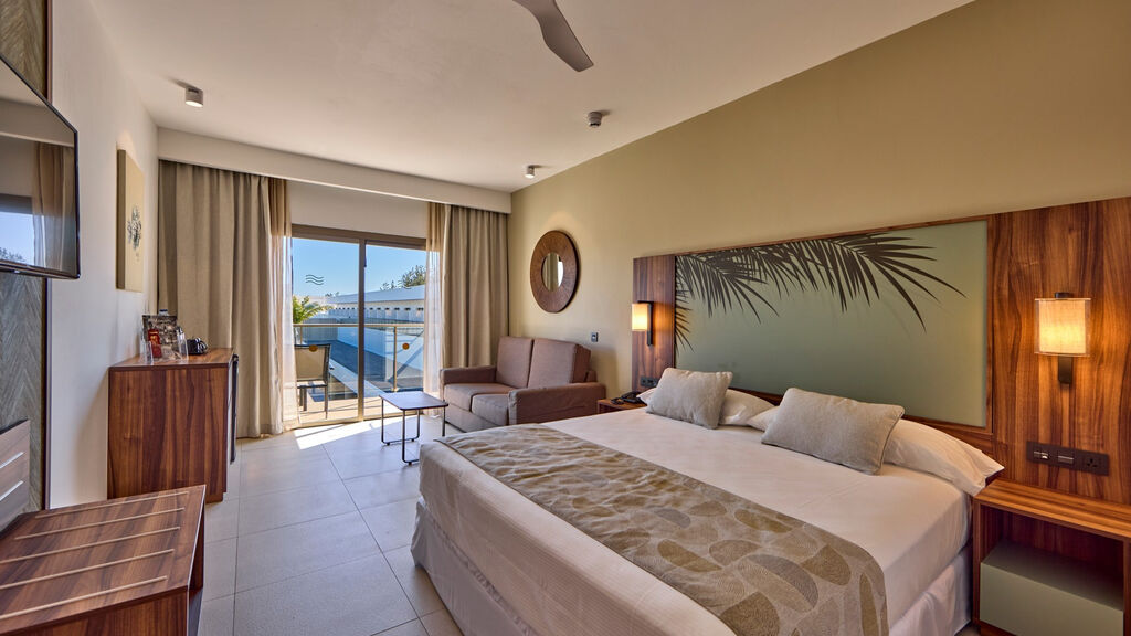 Riu Turquoise