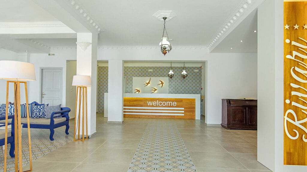 Hotel Rivari Santorini