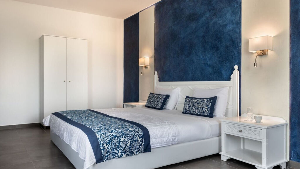 Hotel Rivari Santorini