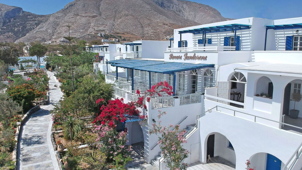 Hotel Rivari Santorini