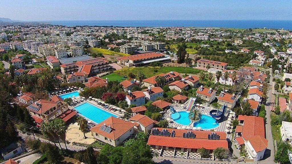 Riverside Garden Resort