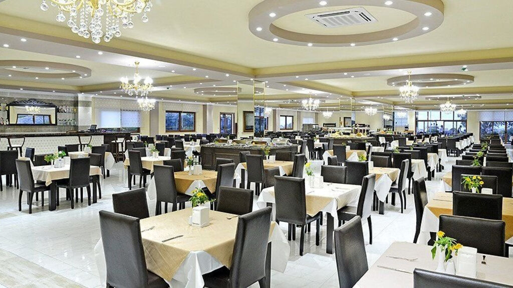 Riverside Garden Resort