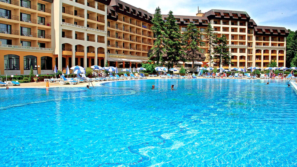 Hvd Riviera Beach Hotel