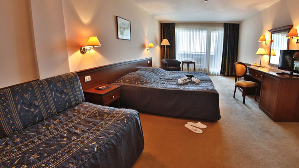 Hvd Riviera Beach Hotel